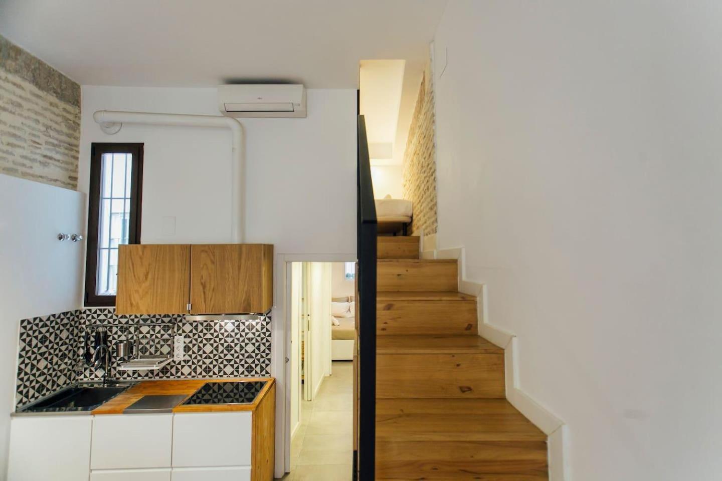 Amplio Apartamento De Diseno Precioso De Estilo Sevillano En Pleno Centro Exteriör bild